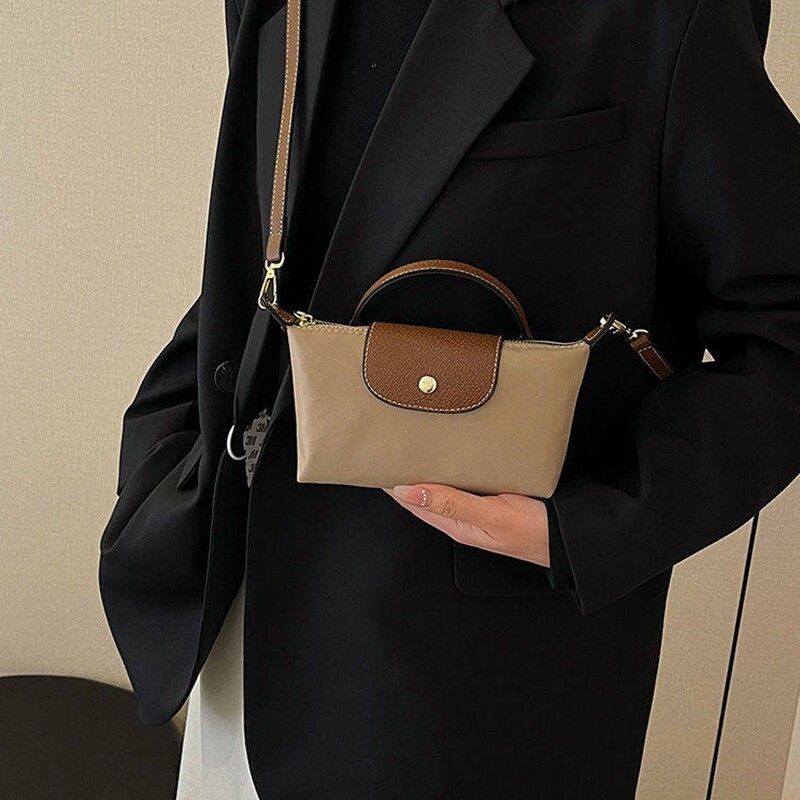 单肩斜挎迷你尼龙饺子包百搭手拎包小方包休闲手提手机包零钱包