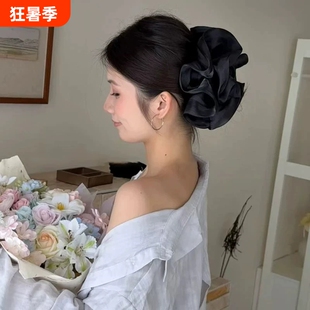超大号木耳发圈式香蕉夹褶皱大肠圈竖式发夹马尾抓夹高级感显脸小