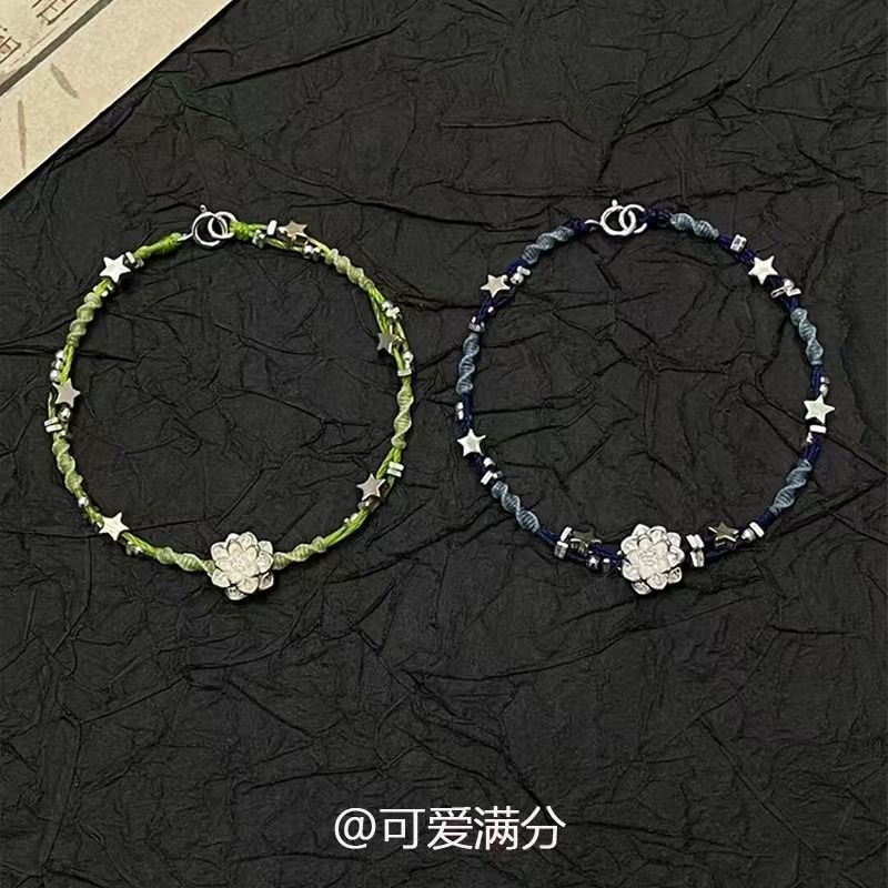 银色小莲花手链|123人收藏