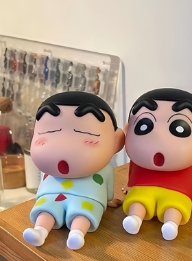 稳固支撑蜡笔小新手办睡袍装饰摆件野原新之助模型桌面摆件款新品