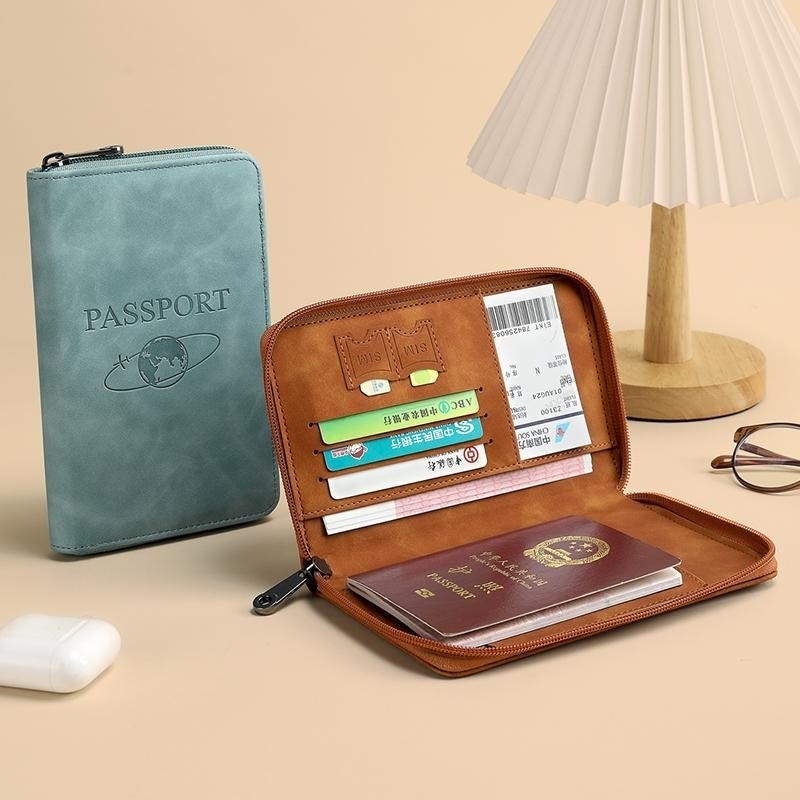 护照夹防盗刷保护套出国钱包卡包一体登机便携随身身份证件收纳包