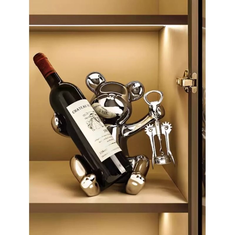 意大利轻奢暴力熊红酒架摆件高级感小众高档家居客厅酒柜软装饰品