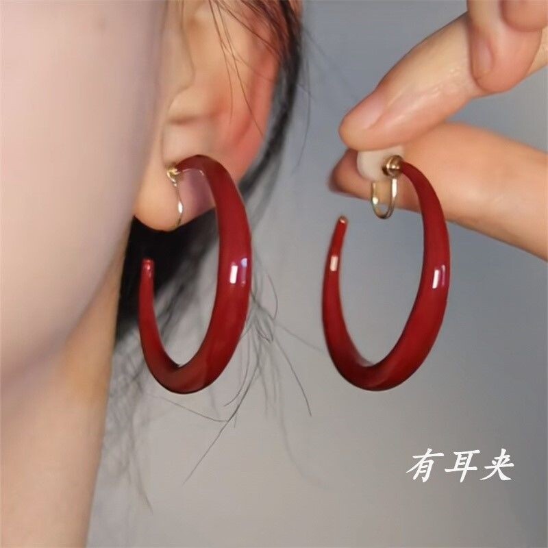 「安可拉红」复古港风圈圈红色耳饰蚊香盘耳夹无耳洞显白耳钉大圈