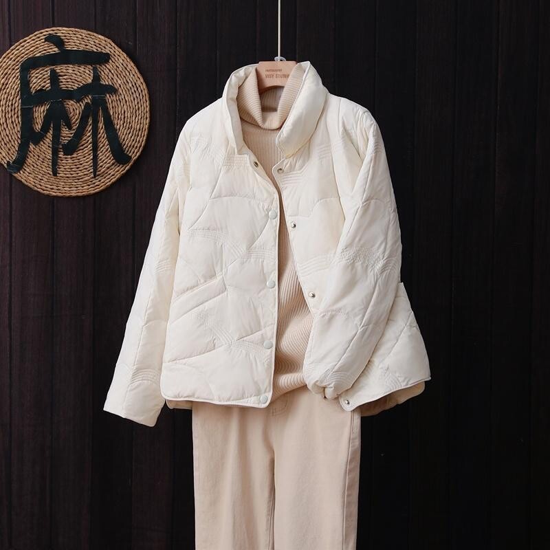 反季羽绒服清仓轻薄立领洋气女士外套中老年黑色民族风白色红色