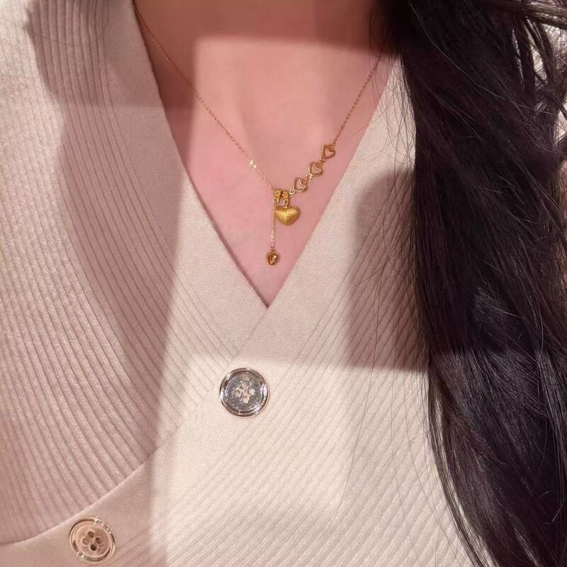 镂空爱心配饰项链女轻奢小众高级吊坠毛衣链锁骨链礼物金色七夕