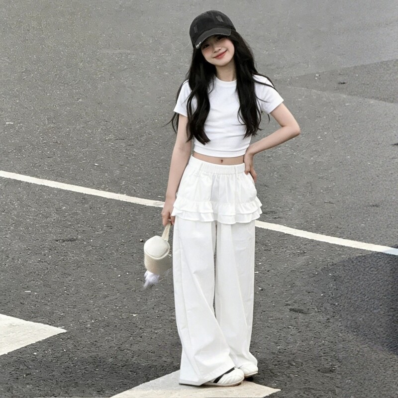 女童夏季薄款屁帘工装裤套装春夏2026新款辣妹T恤速干伞兵裤白色图片