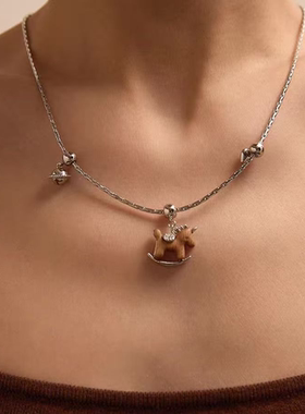 「马年吉祥」木马项链长款高级感小众2025新款秋冬毛衣链女锁骨链