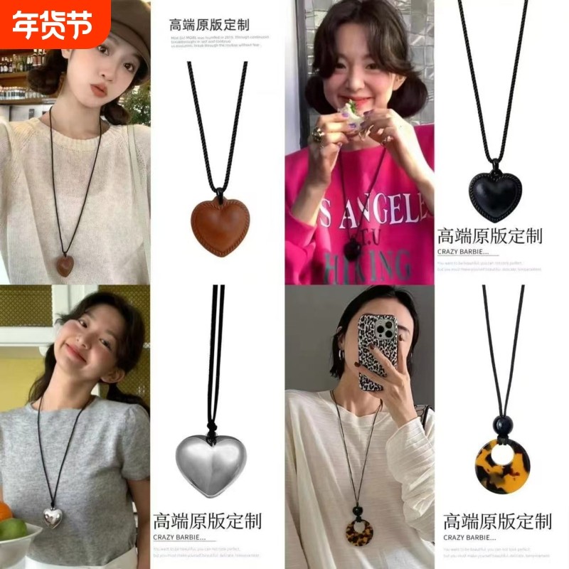 爱心项链fever同款时髦棕色小众设计大颗黑桃心可调节皮质锁骨链