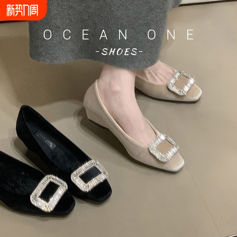 法式方扣水钻坡跟玛丽珍鞋女2026早春新款一脚蹬粗跟单鞋高跟鞋子