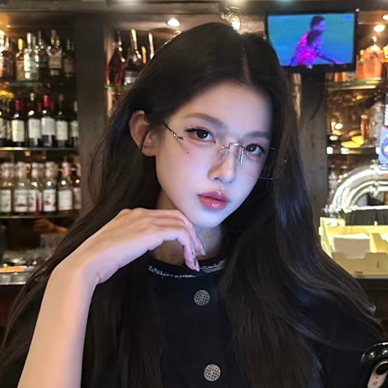 小红书推荐！纯欲无框金丝眼镜