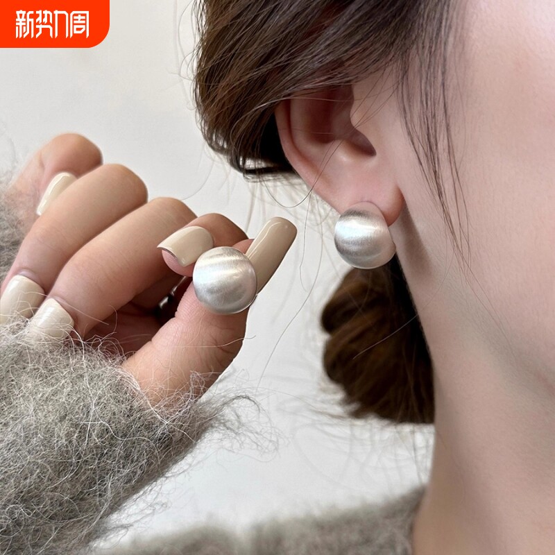 金属拉丝耳钉耳环女2026新款复古轻奢高级感大气耳饰金色水滴银色