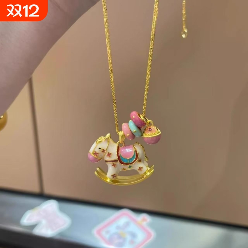 「小木马」多巴胺彩色童趣木马项链ins设计感锁骨链本命年礼物