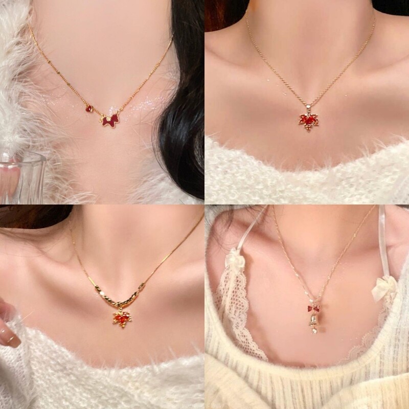 情人节马到新年红色小马锁骨链女秋冬毛衣链配饰马上有钱项链枫叶