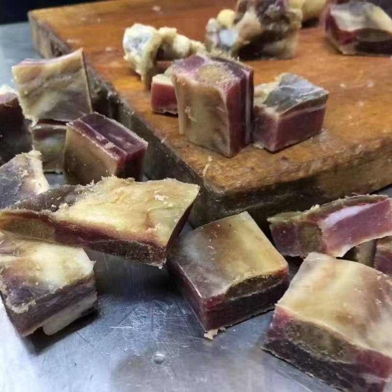 云南丽江腊排骨农家土猪腊排