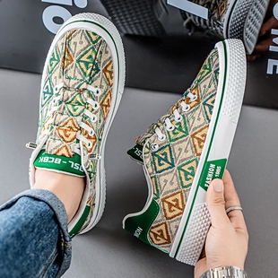 帆布鞋男低帮韩版潮流百搭休闲板鞋男夏季透气网红学生鞋子男潮鞋