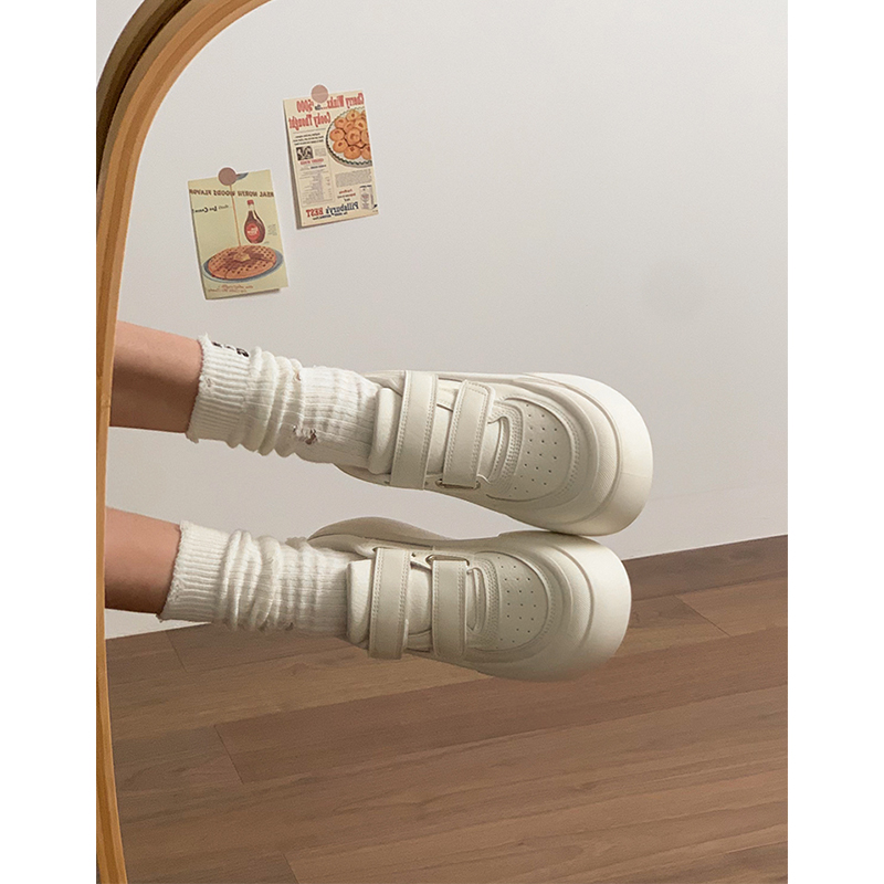 白色板鞋女2025秋季款魔术贴厚底小白鞋增高面包鞋透气休闲运动鞋