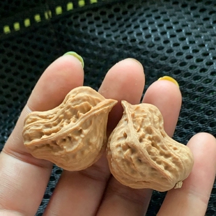 文玩手把件异形迷你小鸟鸳鸯盘玩畸形和平鸽麻核桃秋子鸡虎头桃核