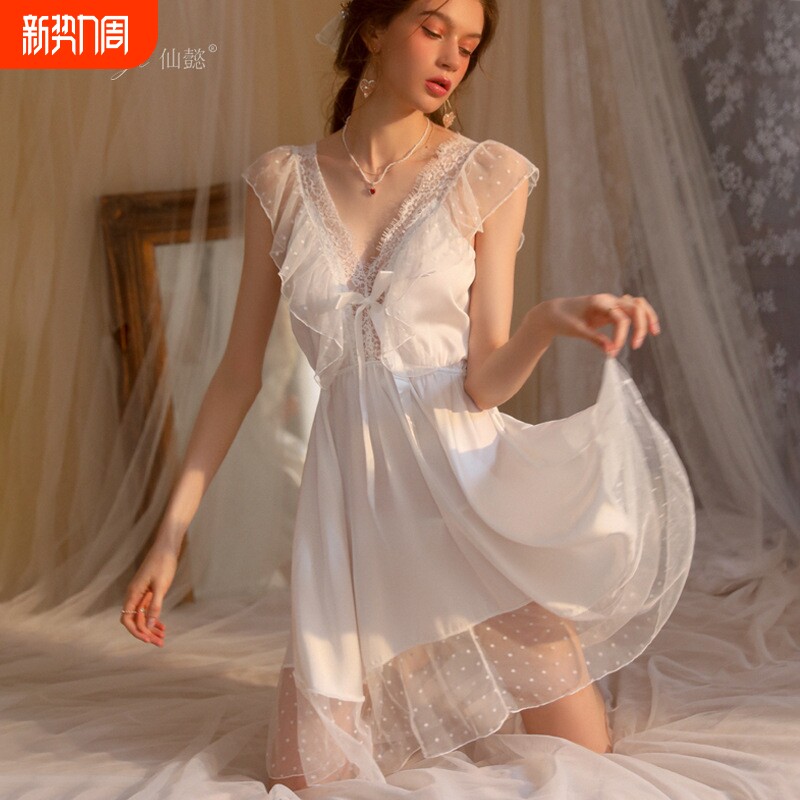 新款私房长款睡衣仿真丝纯欲风睡裙蕾丝吊带女士家居服可外穿S89