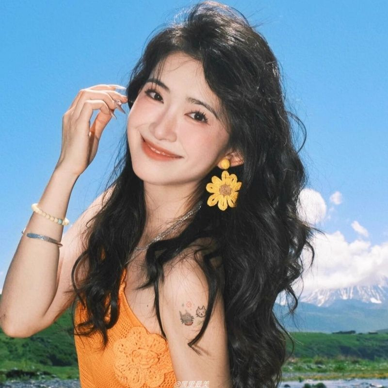 花朵度假风甜美手工编织太阳海边耳环2025夏季新款黄色夸张耳饰女