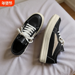 2025新款美式RO风倒三角休闲板鞋男厚底增高情侣款复古德训鞋黑色