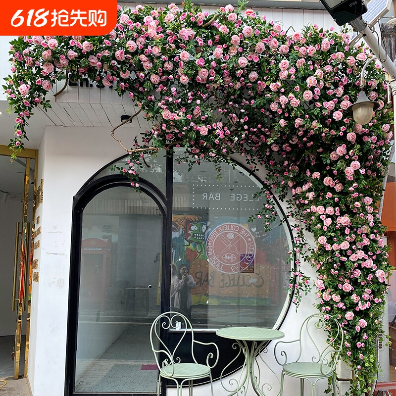 仿真玫瑰花藤墙面装饰假花藤条蔓空调阳背景台道造景逼真蔷薇造型