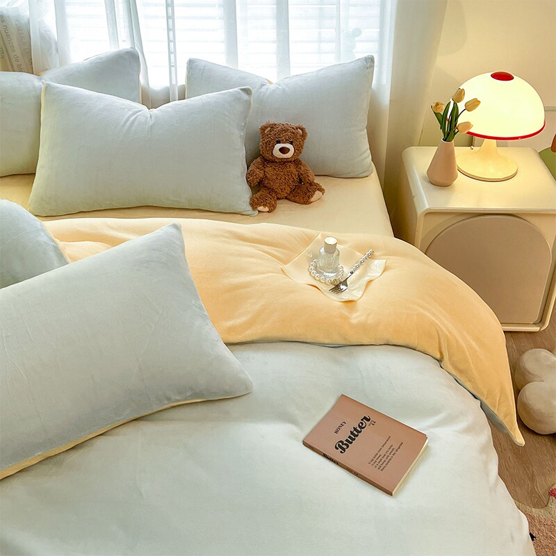2025新款牛奶绒四件套冬季加厚法兰珊瑚绒被套床单宿舍床品三件套