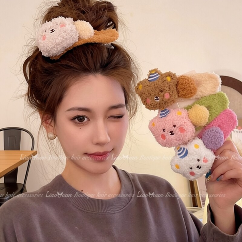 超甜百搭款毛绒发夹布丁熊鸭嘴夹可爱大号头饰2024新款后脑勺抓夹