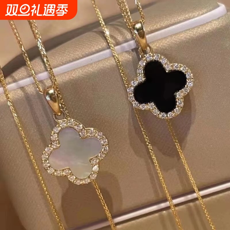 四叶草毛衣链女秋冬时尚小香风气质项链轻奢高级感小众ins锁骨链