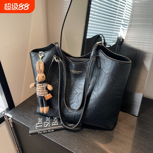 伊布古奇大容量女2025新款通勤简约百搭托特包牛皮手提红色单肩