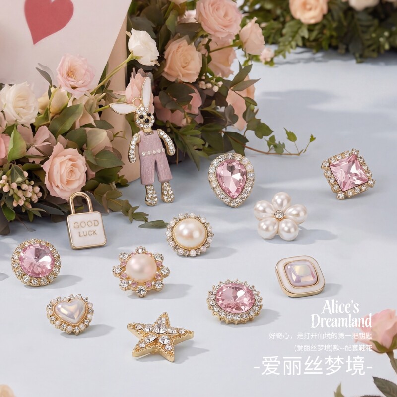 爱丽丝兔金属鞋花洞洞鞋配饰水钻闪亮高级感diy配件可拆卸鞋扣in