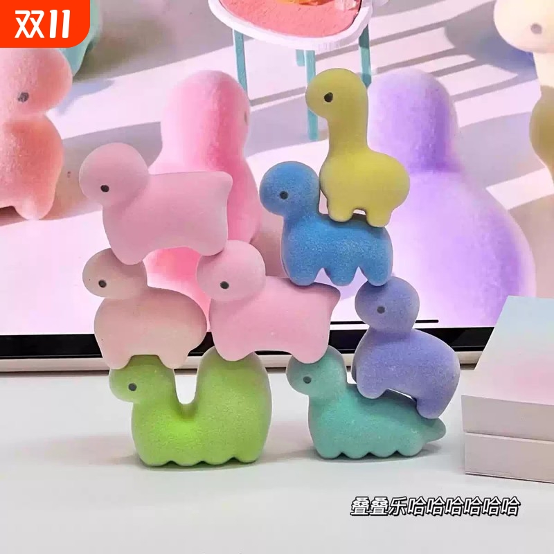 新款多巴胺植绒小恐龙盲盒小众电镀超萌上班搭子摆件高颜值小玩偶