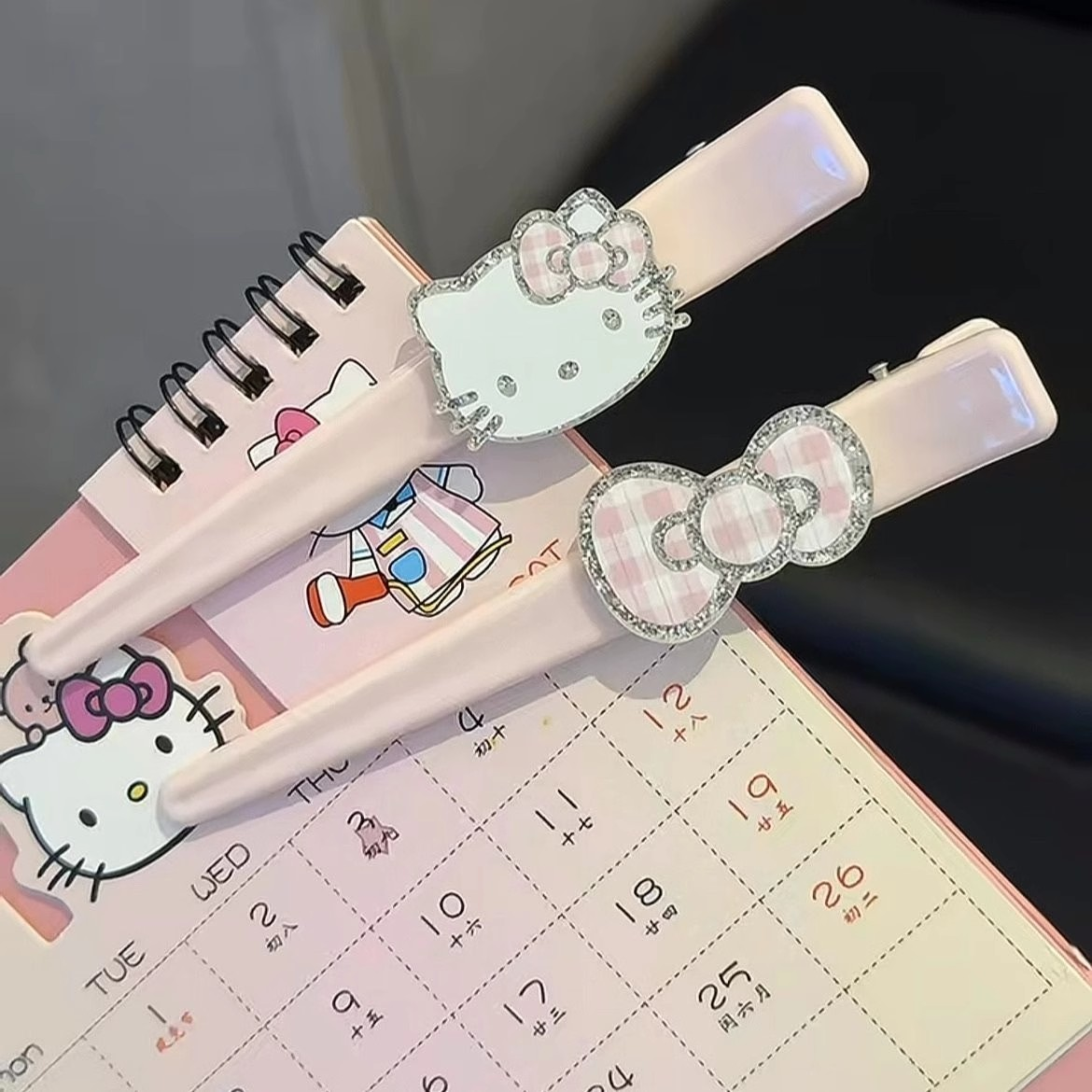 可爱HelloKitty猫咪侧边刘海夹子甜美长款闪粉tk无痕鸭嘴