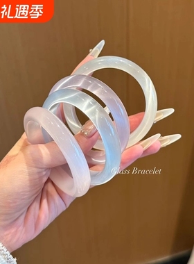 琉璃月光白手镯|超1万次加购