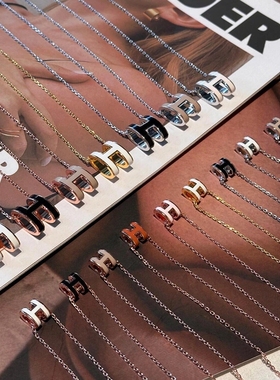 高版本V金镀18kH字母项链珐琅mini锁骨链男女高级时尚轻奢不掉色