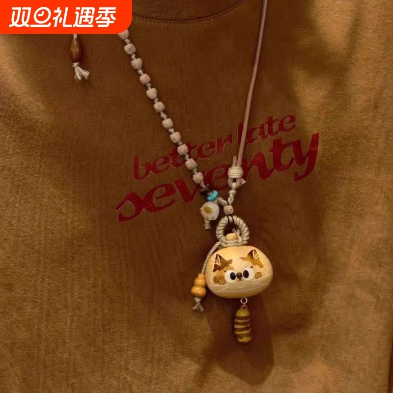 卡通可爱小猫编织串珠项链2025新时尚小众设计感毛衣链高级感颈链
