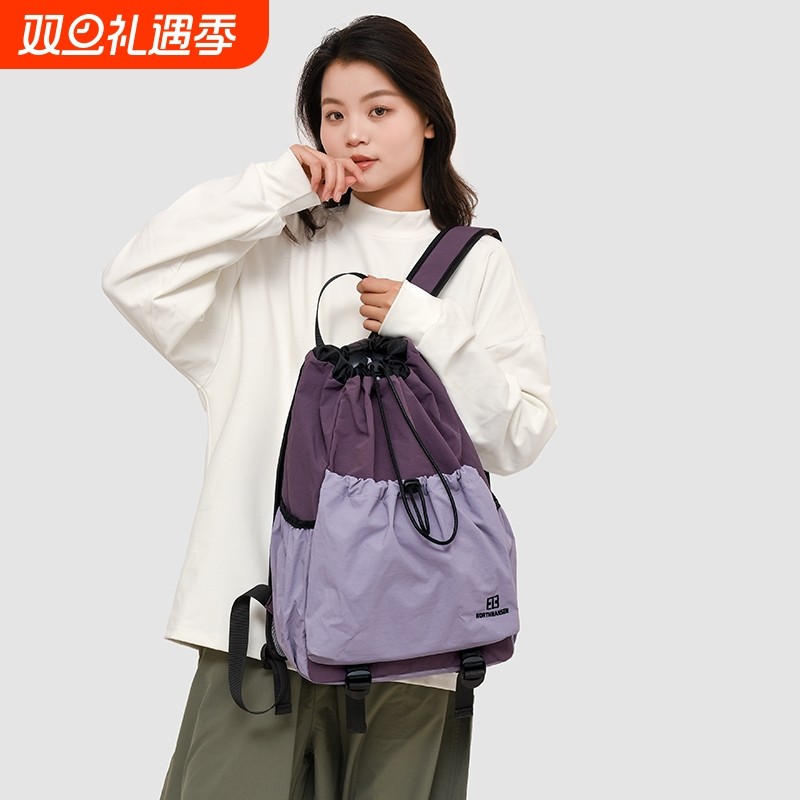 伊布古奇轻便双肩包防泼水多口袋中性风女双肩包包通勤旅行大容量