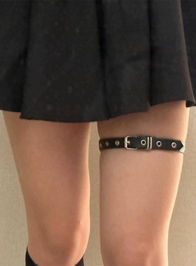 赵露思暗黑朋克辣妹配饰女钉针扣大腿环性感腿饰可调节腿链黑色
