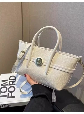 2026新款手提包经典款复古女包荔枝纹百搭轻奢气质大容量黑色白色