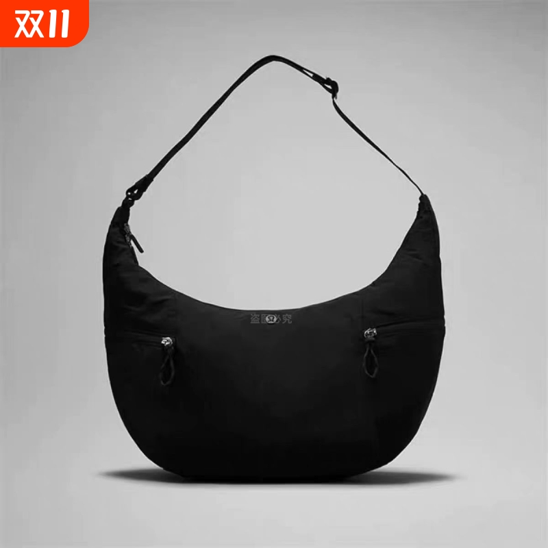 lu家牛角包6L大容量防水饺子包运动通勤包女包包新款