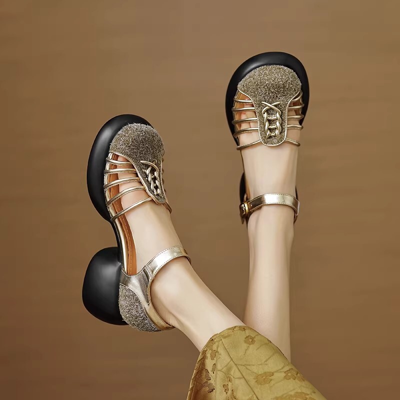 踩屎感真皮包头厚底凉鞋女2026新款夏季镂空猪笼鞋法式粗跟高跟鞋