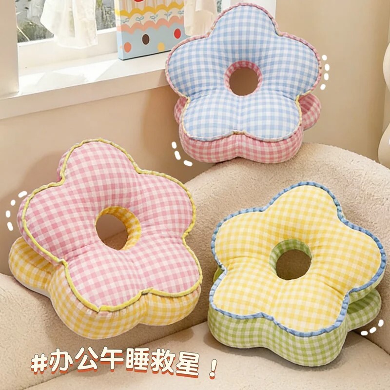 花朵午睡枕办公室桌上趴睡觉抱枕图片