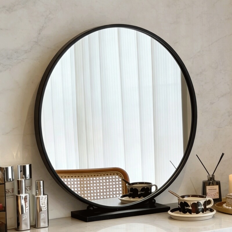2026轻奢化妆镜圆形智能梳妆镜卧室台式桌面高级简约梳妆台大镜子