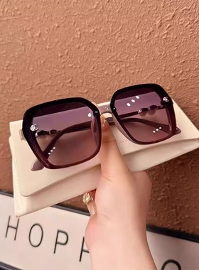 网红珍珠太阳镜女新款高级感优雅大框墨镜显脸小防紫外线开车眼镜