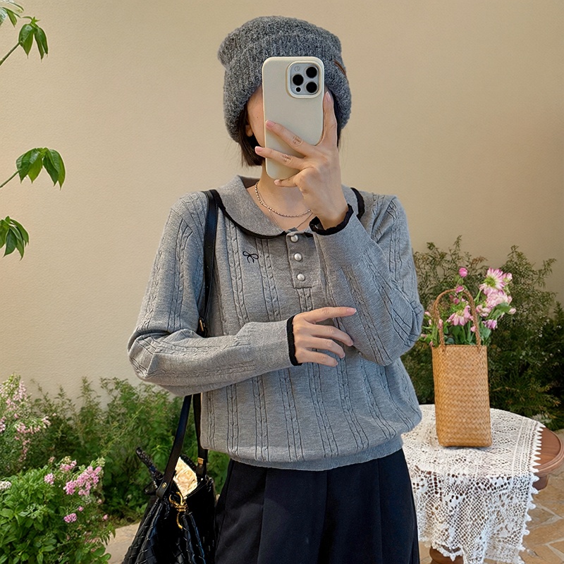 加大码纯色娃娃领柔软百搭针织衫