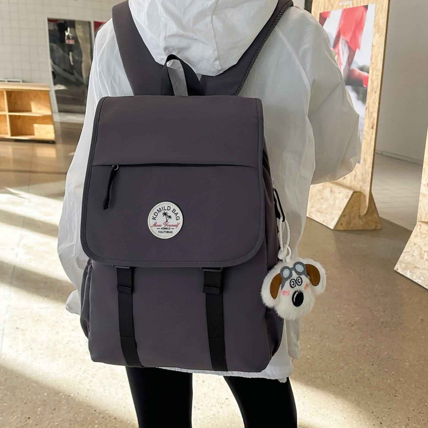 简约校园翻盖双肩包女生通勤大学生上课书包轻便旅行大容量背包男,箱包皮具/热销女包/男包,双肩背包,淘宝优惠券,粉丝福利购,淘宝优惠卷