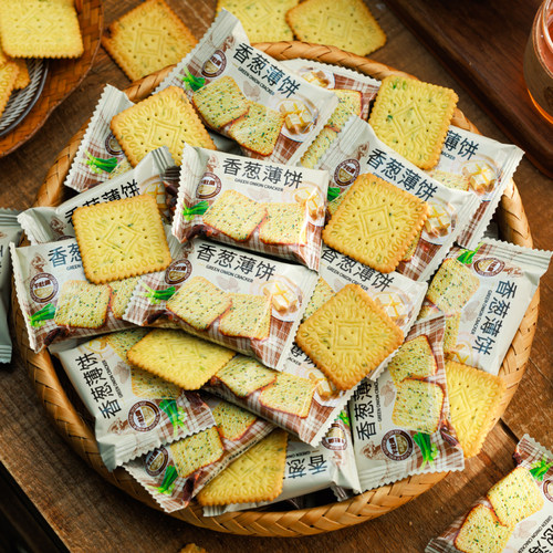 寻脆记鸡汁葱香薄脆饼干咸味香葱小饼干薄饼小包装休闲零食散装