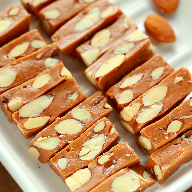 寻脆记海盐杏仁太妃糖法式手工焦糖巴旦木坚果太妃酥糖喜糖糖果