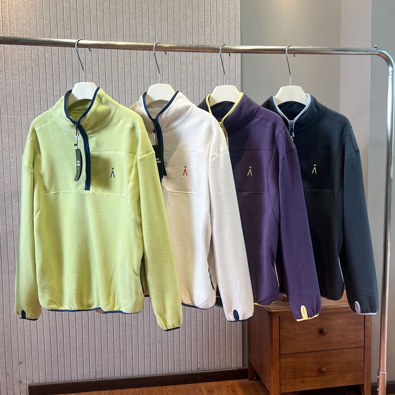 男女同款立领半拉链摇粒绒卫衣