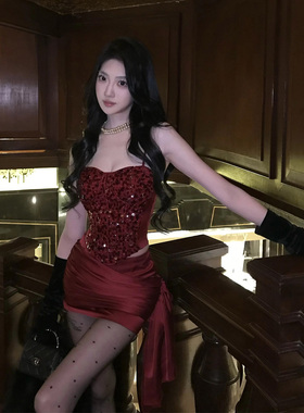 XZY 微胖纯欲辣妹重工红色亮片吊带上衣女25年冬季性感包臀裙套装