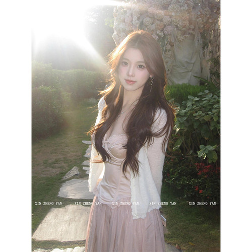 微胖mm甜美蕾丝拼钻修身内搭吊带